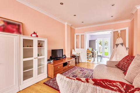 50 Bradenham Road, Hayes, UB4 8LR