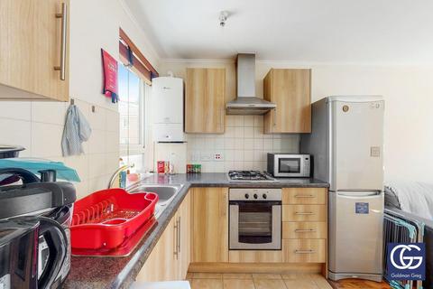 3 bedroom apartment to rent, Drywater Flats, Phoenix Wharf Road, SE1