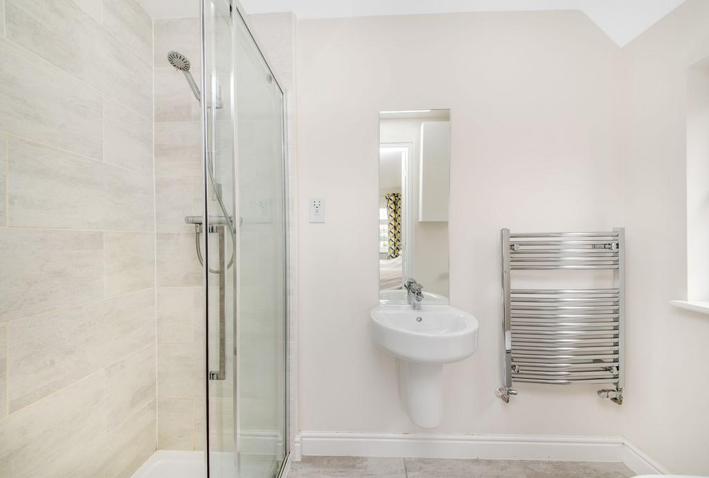 Bedroom one en suite shower room