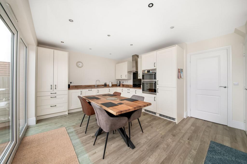 Open plan dining kitchen