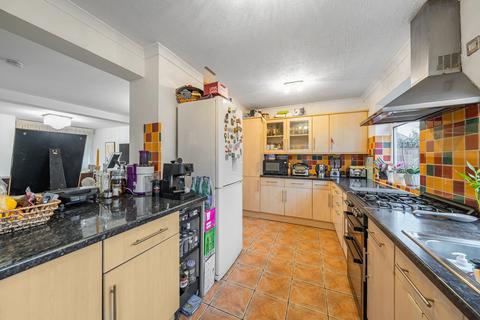 4 bedroom semi-detached house for sale, Weald Lane, Harrow, Greater London