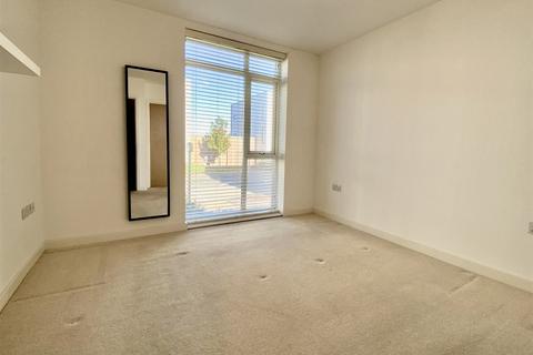 2 bedroom flat for sale, Firepool View