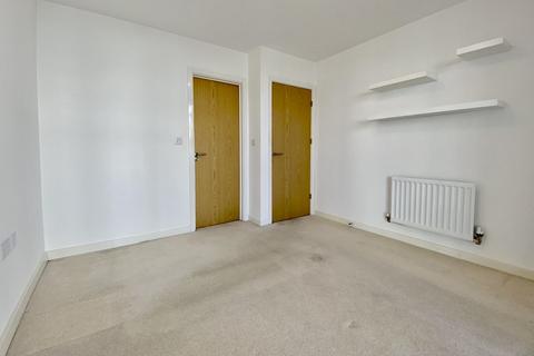 2 bedroom flat for sale, Firepool View