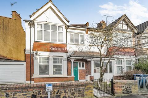 5 bedroom end of terrace house for sale, Briarfield Avenue, Finchley Central