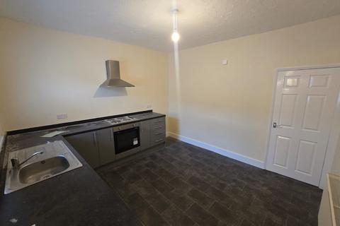 2 bedroom terraced house to rent, North Street, Spennymoor, DL16