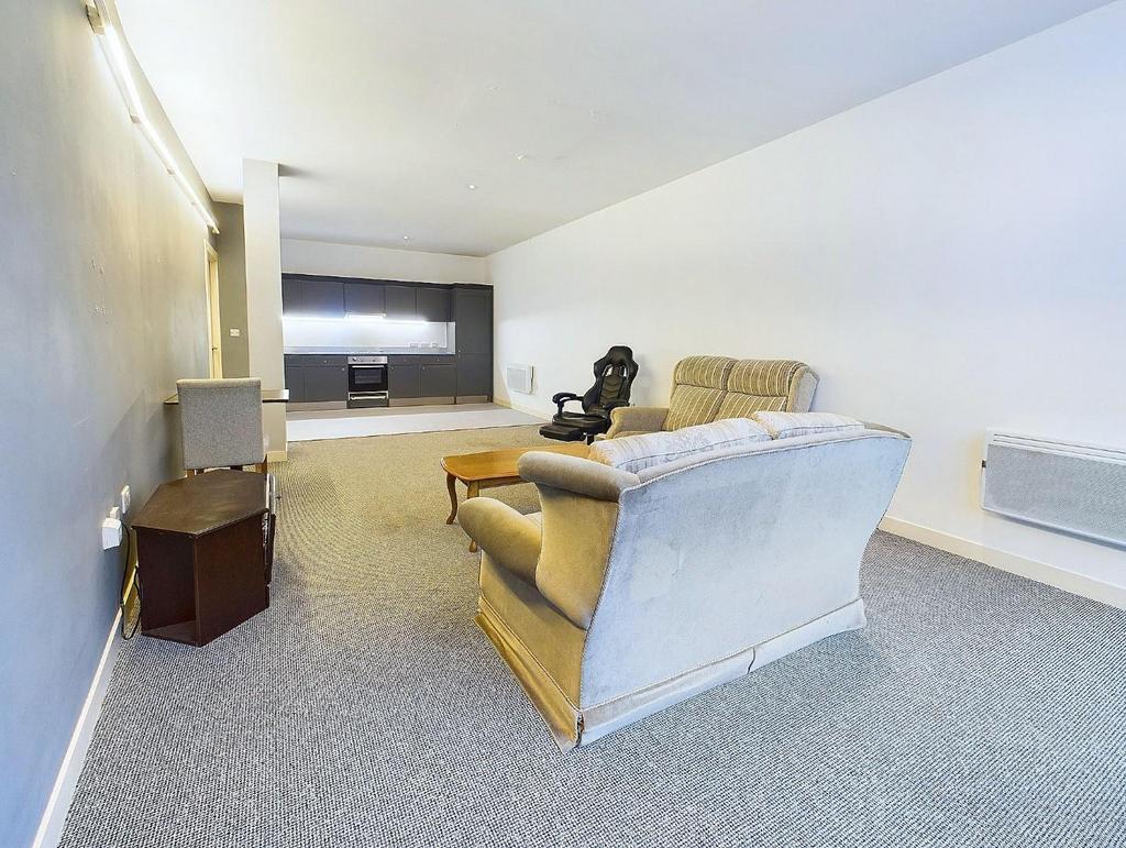 Open Plan Living/Dining/Kitchen