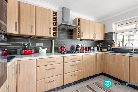 81 Benton Way, Kimberworth, Rotherham, S61 1QE