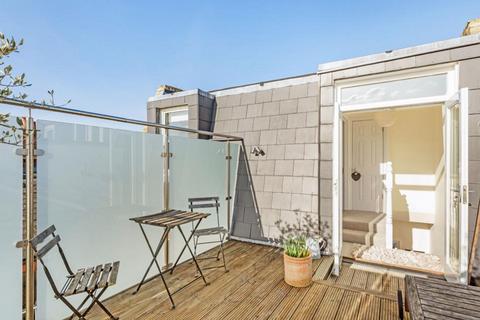 2 bedroom flat for sale, Edenvale Street, London, SW6