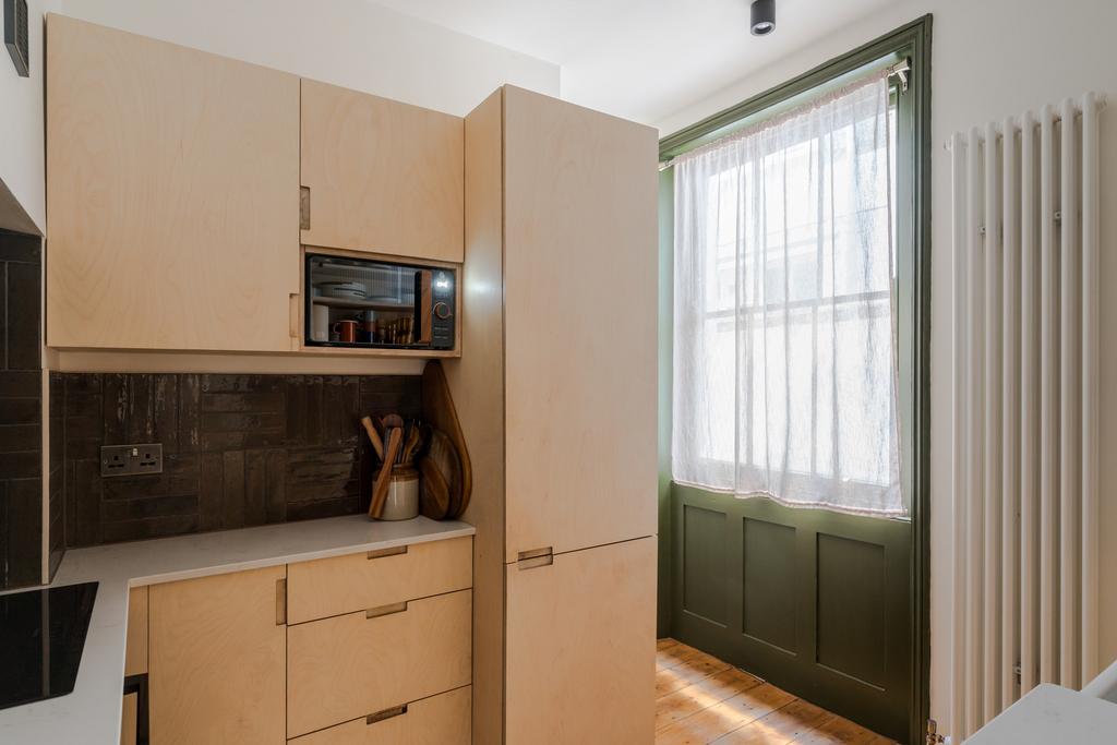 258337 - 104 Crampton Street-13.jpg
