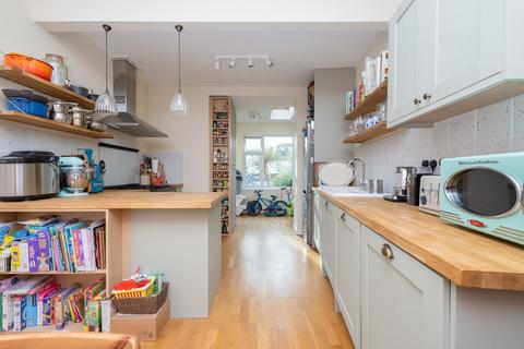 3 bedroom terraced house for sale, Cotswold Road, Windmill Hill