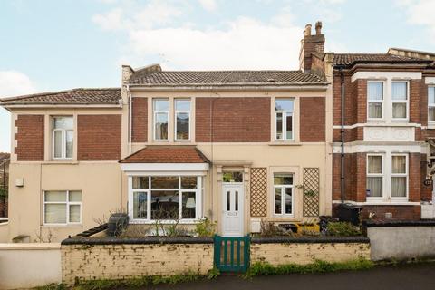 3 bedroom terraced house for sale, Cotswold Road, Windmill Hill