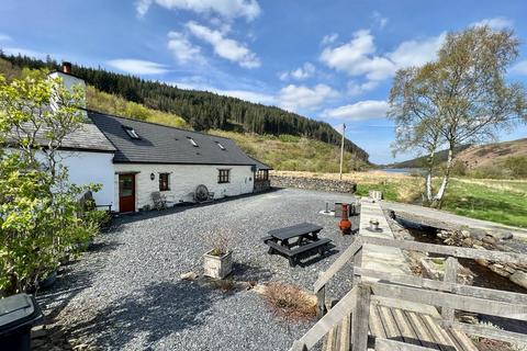 5 bedroom property with land for sale, Tal Y Llyn, Llanrhychwyn, Trefriw