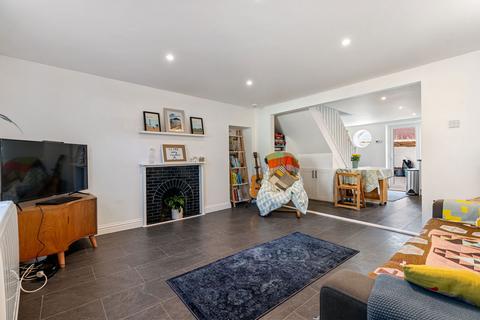 1 Riversdale, Wadebridge, PL27 7NP