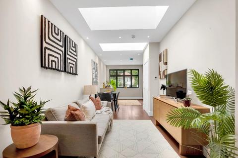 undefined, Brondesbury Park, London