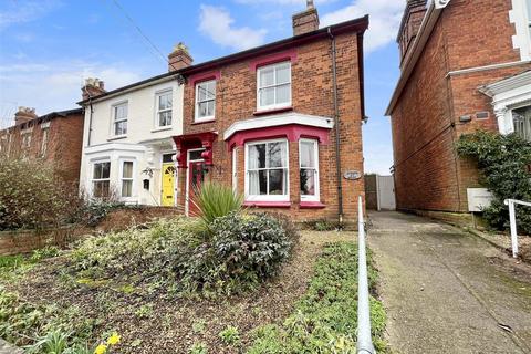 4 bedroom semi-detached house for sale, London Road, Harleston IP20