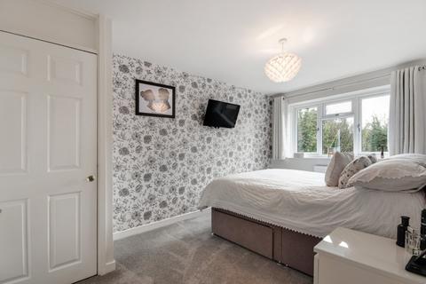 19 Riverview Road, Greenhithe, DA9 9NJ