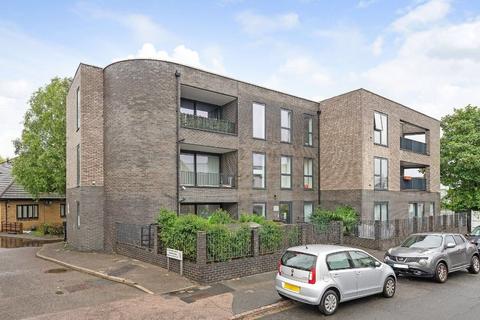 Flat 1, Grove Lodge, 2c Bensham Grove, Thornton Heath, CR7 8EA