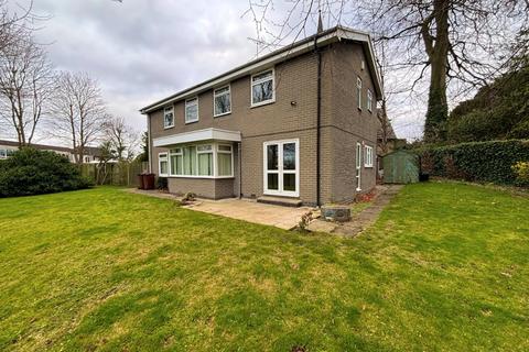 4 bedroom detached house to rent, Croft Foulds Court, Garforth, Leeds, LS25