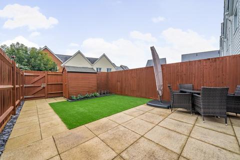 1 Ballard Road, Snodland, ME6 5FW