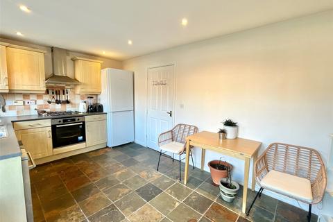 61 Foster Drive, Gateshead, NE8 3JA
