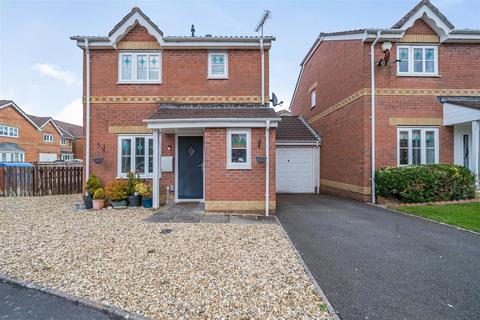 3 bedroom detached house for sale, Pant Bryn Isaf, Llwynhendy, Llanelli