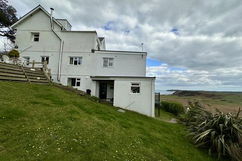 2 bedroom ground floor flat for sale, Penally, Tenby, Pembrokeshire, SA70