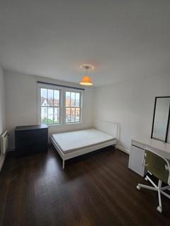 2 bedroom flat to rent, 449 High Road, London, N22