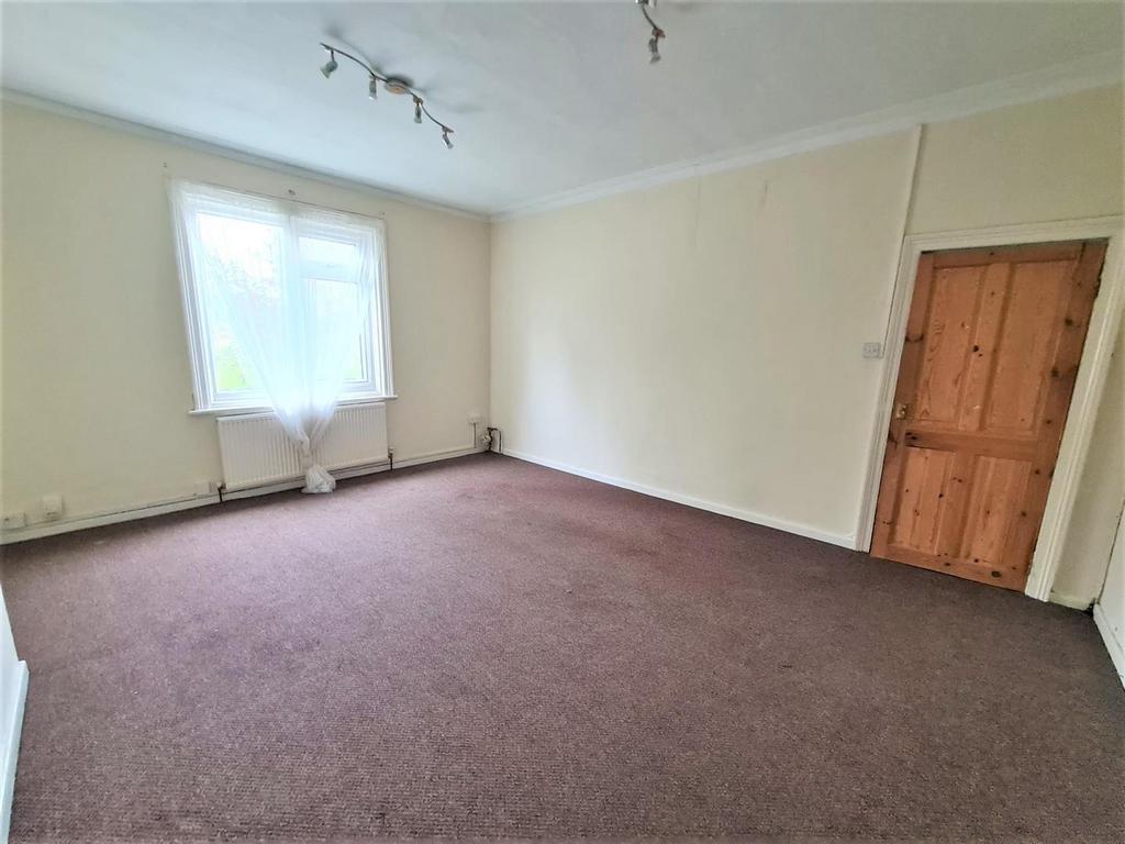 Bedroom 2 Pic 1