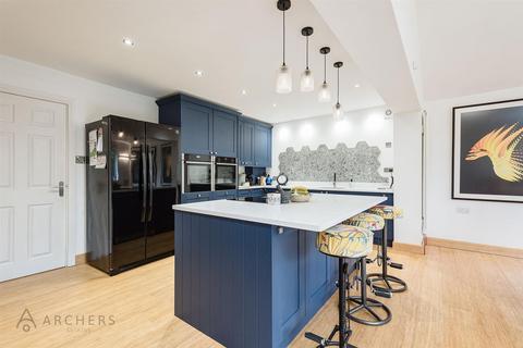 5 bedroom detached house for sale, Hillcote Close, Fulwood, Sheffield