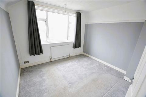 15 Norfolk Road, Feltham, TW13 5BX