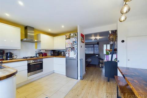 3 bedroom semi-detached house for sale, Mallard Road, Selsdon Vale, South Croydon, Surrey