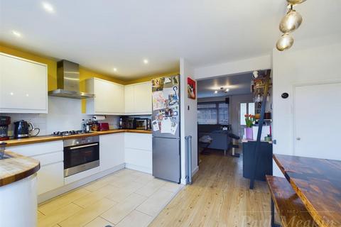 34 Mallard Road, South Croydon, CR2 8PY