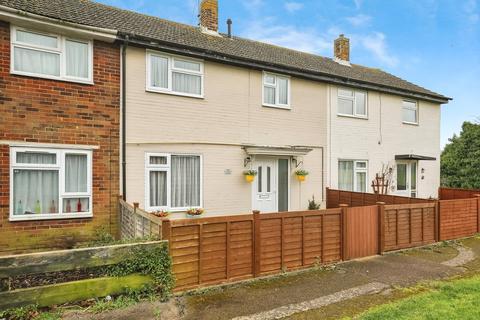 2 bedroom terraced house for sale, Chestnut Close, Huntingdon PE29