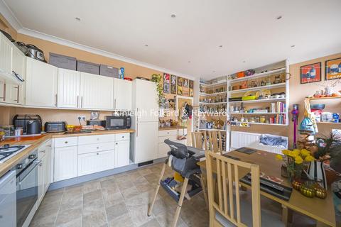 3 bedroom terraced house for sale, Grange Avenue, North Finchley