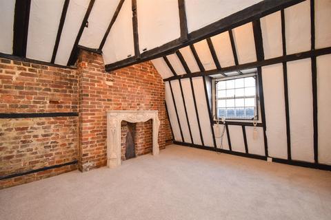 3 bedroom maisonette for sale, George Street, Hastings TN34