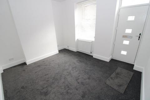 3 bedroom terraced house to rent, Lancaster Street, Barnsley