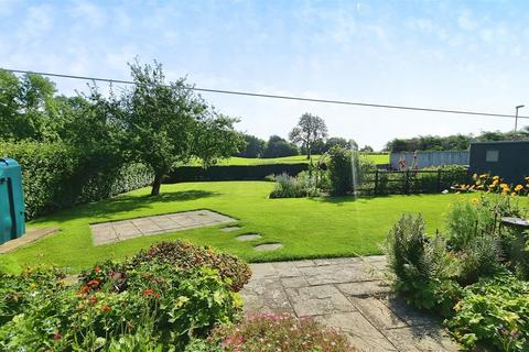 undefined, Hailwood, Fir Tree