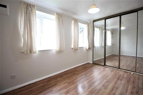 undefined, Latimer Close, Woking GU22
