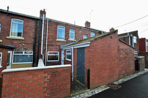 2 bedroom terraced house to rent, Park View, Langley Moor, Durham