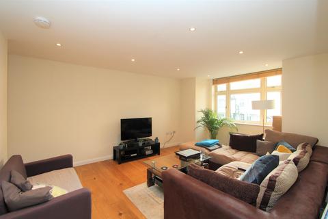 2 bedroom apartment to rent, Cumberland Road, Acton, London, UK, W3