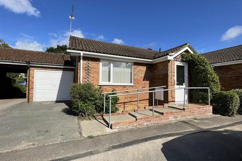 1 bedroom semi-detached bungalow for sale, Sycamore Close, Poole BH17