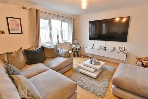 3 bedroom end of terrace house for sale, Rugby Rd, Cubbington, Leamington