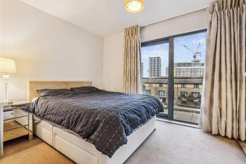 2 bedroom flat to rent, Oval Road, Primrose Hill, London