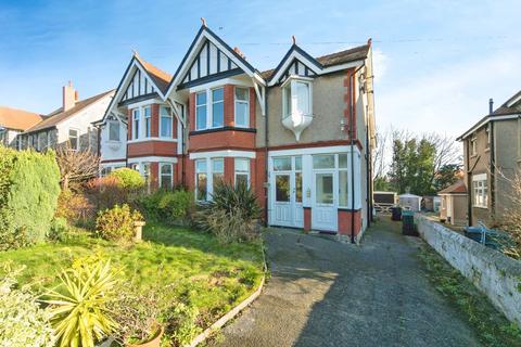 2 bedroom flat for sale, St Georges Road, Colwyn Bay LL28