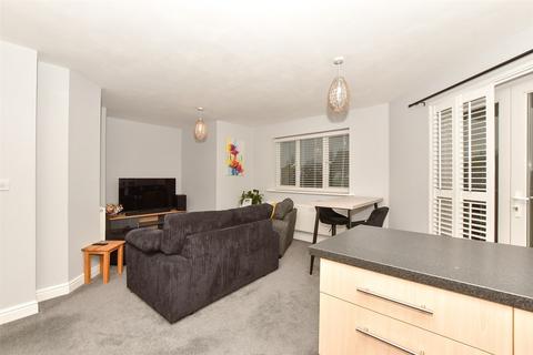 1 bedroom flat for sale, Sir Henry Brackenbury Road, Repton Park, Ashford, Kent