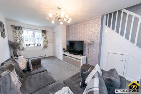 3 bedroom townhouse for sale, Willow Tree Court, Heckmondwike, United Kingdom, WF16