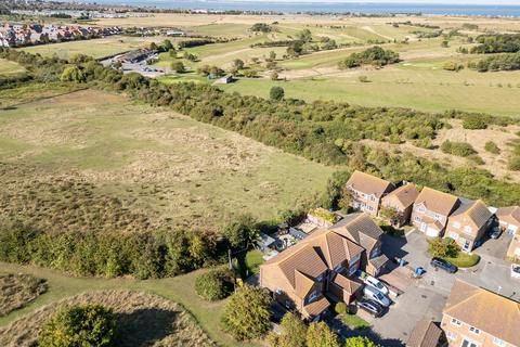 4 bedroom detached house for sale, Appleford Drive, Sheerness ME12