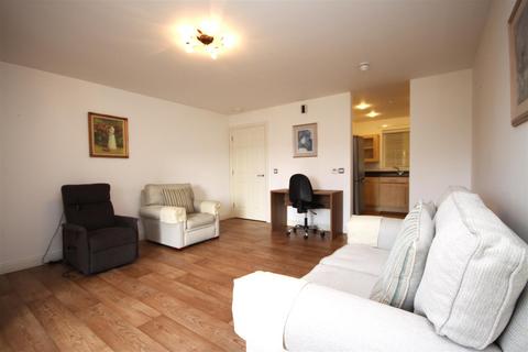 1 bedroom flat for sale, Brookside, Aughton Street, Ormskirk L39