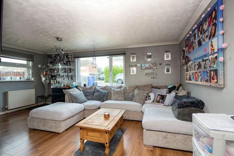 3 bedroom end of terrace house for sale, New Road, Sheerness ME12