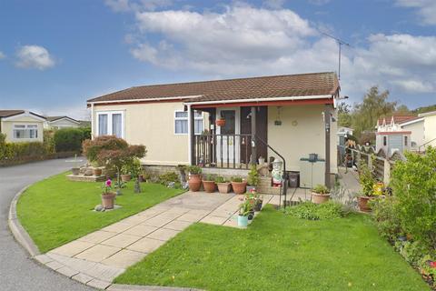 2 bedroom mobile home for sale, Elstree Park, Barnet Lane, Borehamwood WD6